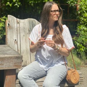 Hi, it’s me! Shirt for sale!